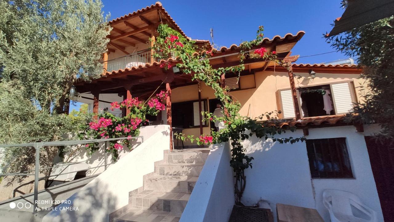 Panorama Apartment Eretria  Ngoại thất bức ảnh